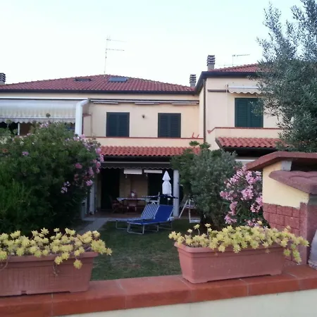 Holiday home Villino Ale Ameglia